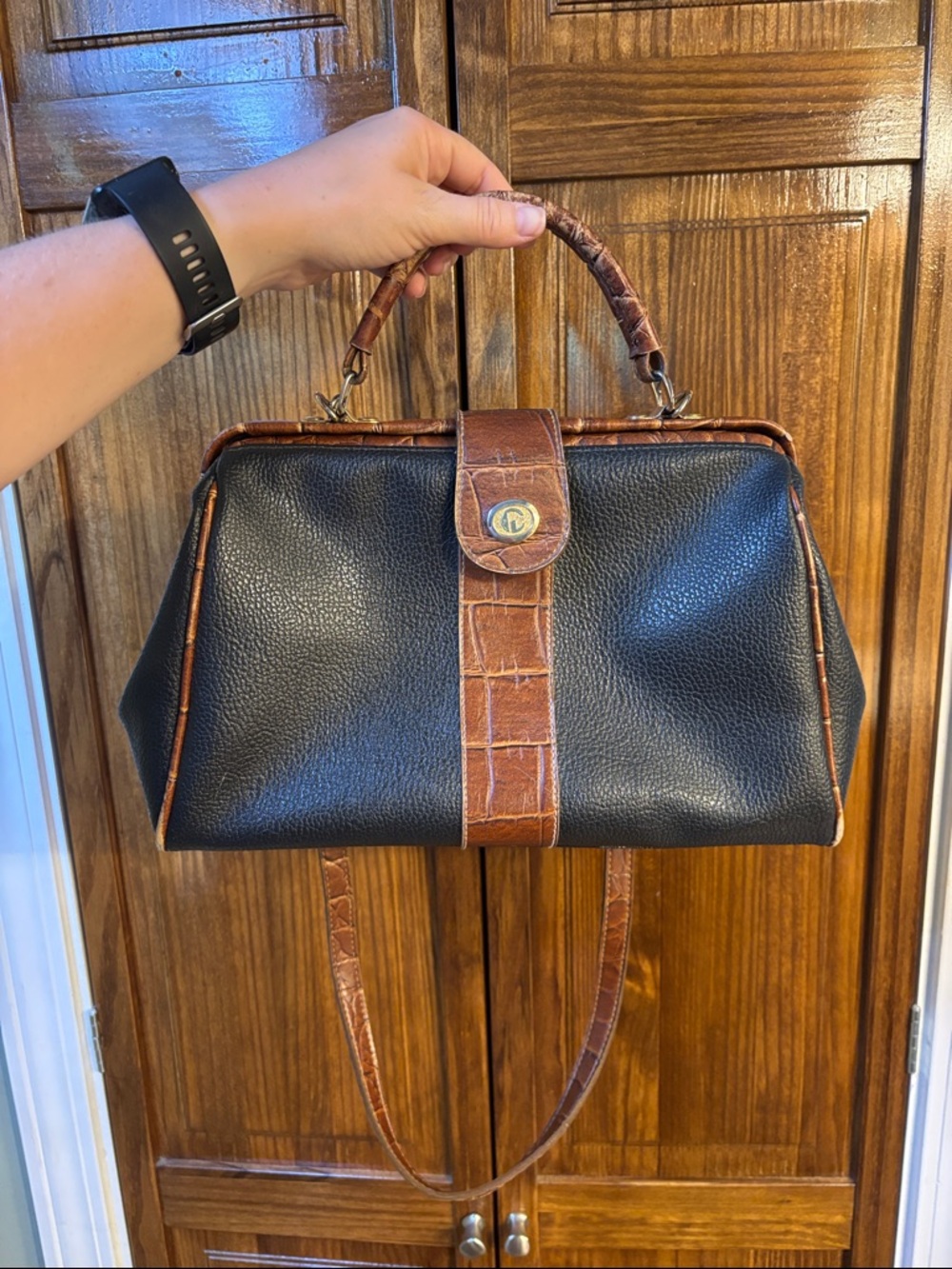 Vintage Carryland Women’s Purse